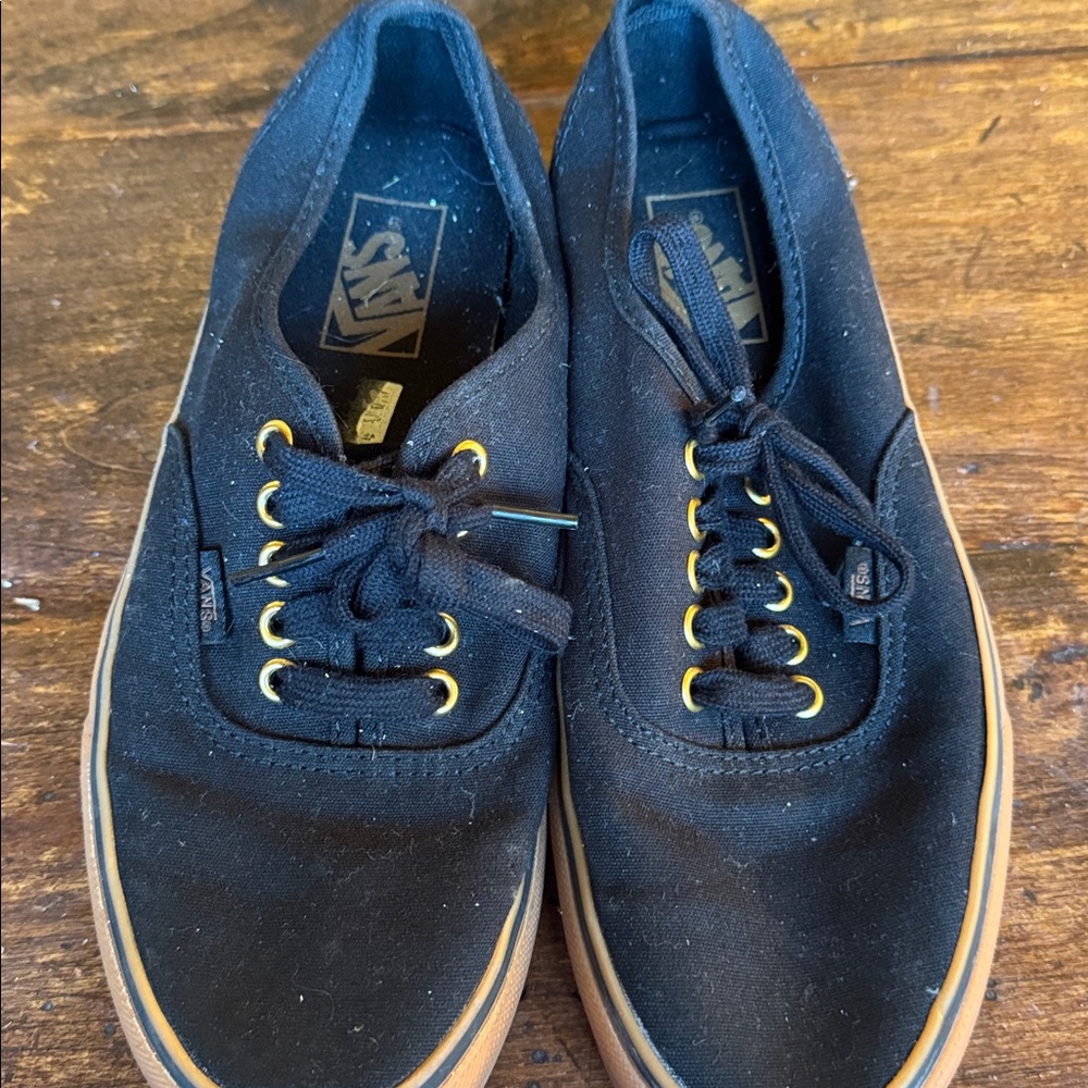 Vans Black canvas Sneakers with Gum soles